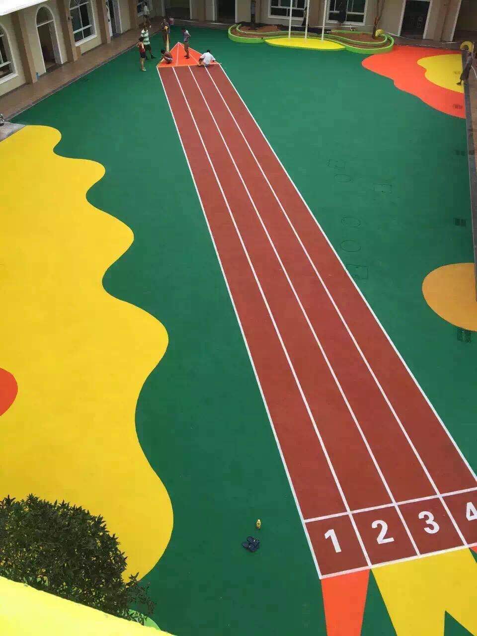 125